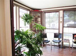 103 E Denison Avenue - Photo 8