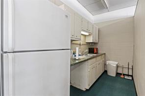3725 N State Line Avenue - Photo 7