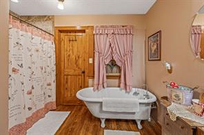 493 Private Road 1673 - Photo 26
