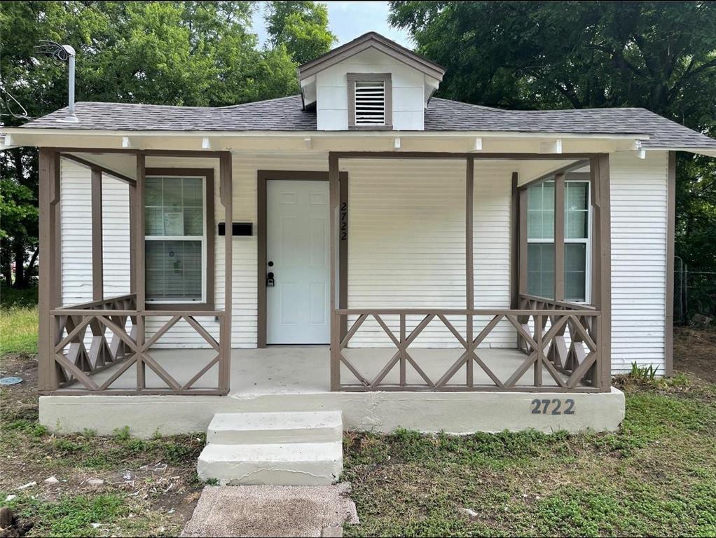 2722 Hector Street - Photo 1