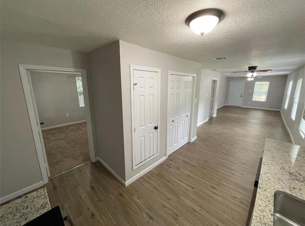 2722 Hector Street - Photo 5