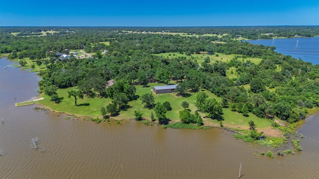 476 Private Road 7326 - Photo 3