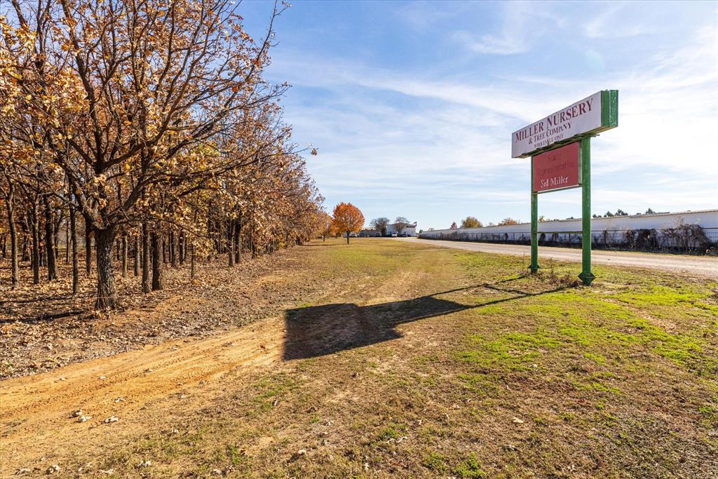 6407 S US HIGHWAY 377 - Photo 28