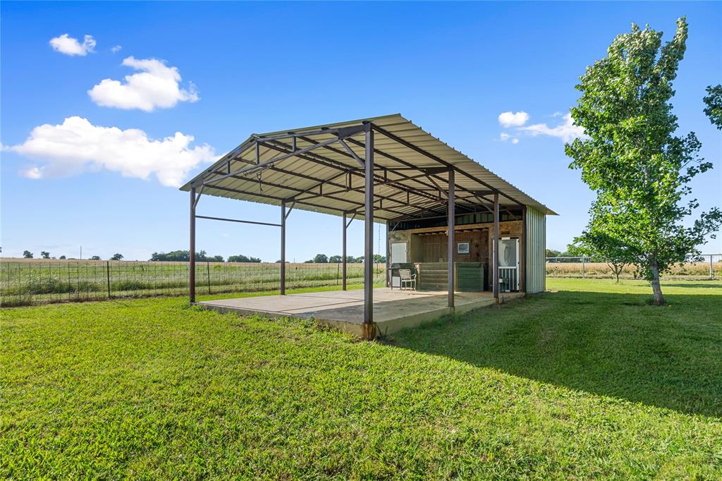 590 County Road 385 - Photo 28