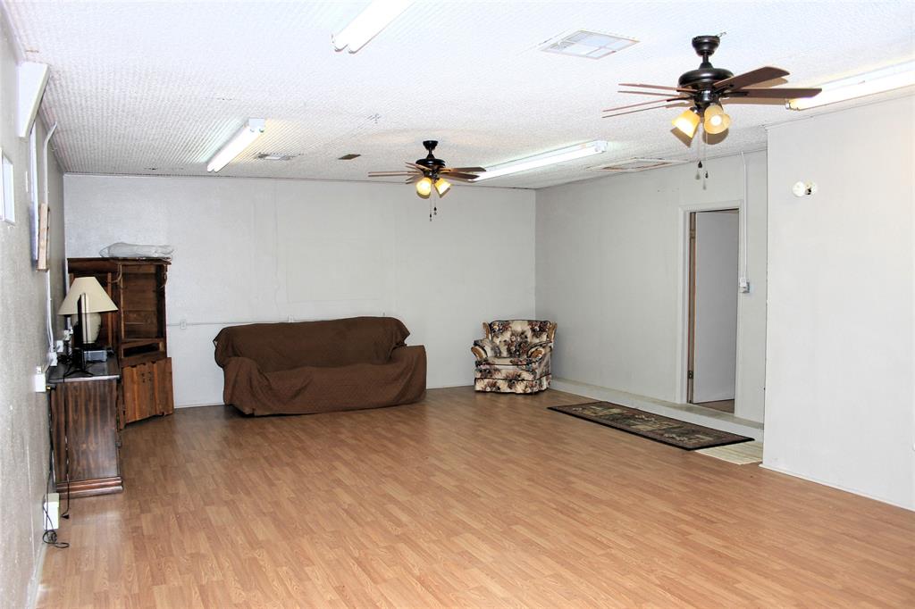 101 E Wallace Street - Photo 12