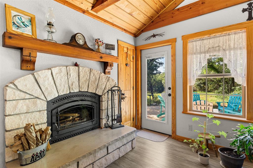 420 Private Road 1400 E - Photo 25