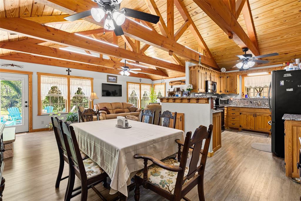 420 Private Road 1400 E - Photo 27