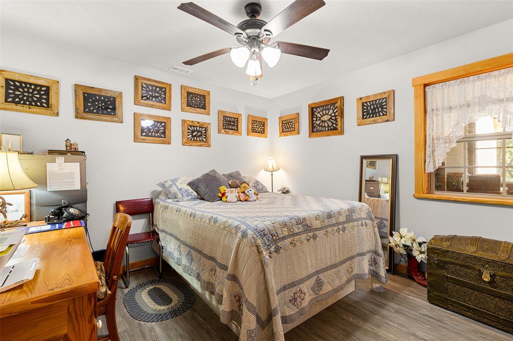 420 Private Road 1400 E - Photo 31