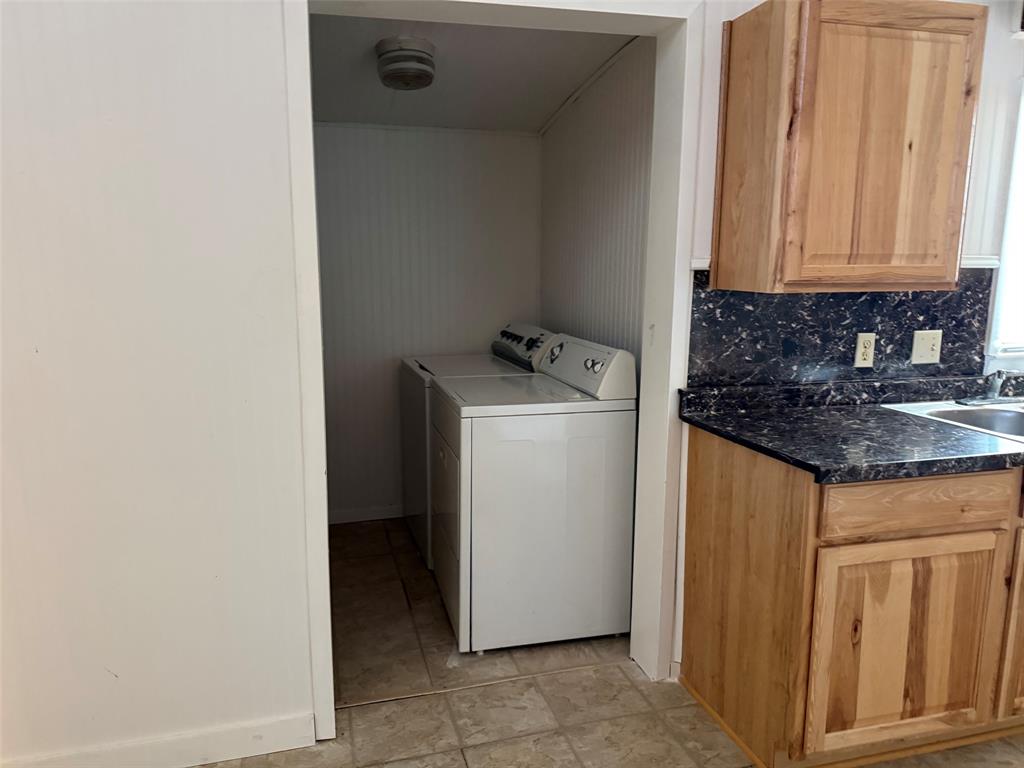 602 W Walcott Avenue - Photo 33