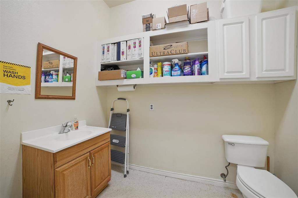 610 W Simonds Road - Photo 15