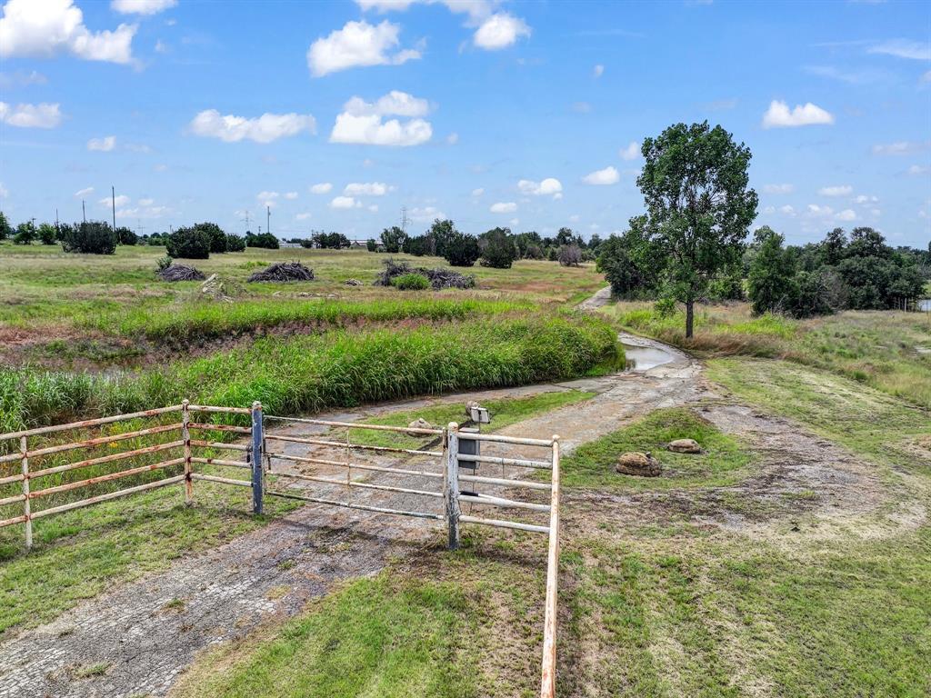 401 Old Agnes Road - Photo 16