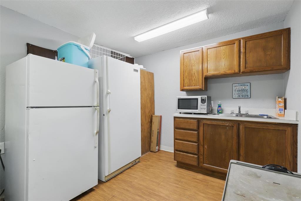 1915 N Wilhite Street - Photo 17