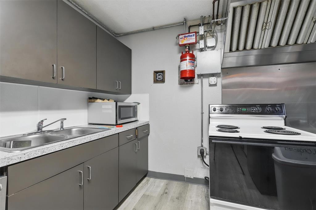 1915 N Wilhite Street - Photo 33