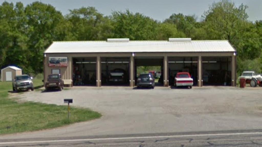 1003 S State Highway 37 - Photo 1