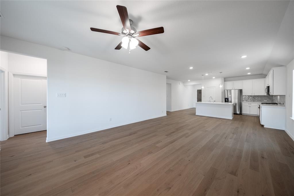 3108 Patrinia Street - Photo 8
