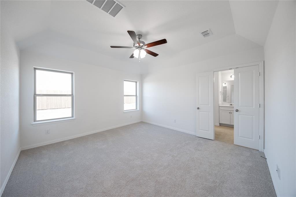 3108 Patrinia Street - Photo 9