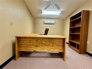 321 N West Street - Photo 21