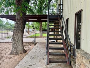321 N West Street - Photo 4