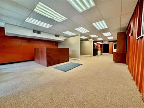 321 N West Street - Photo 8