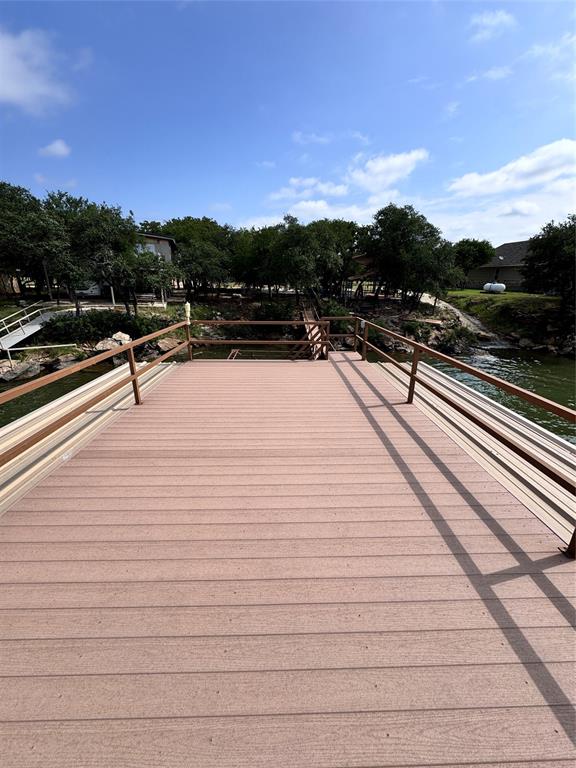 538 Oak Point - Photo 18