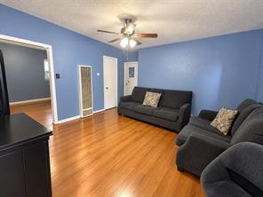 133 E Wanda Drive - Photo 5