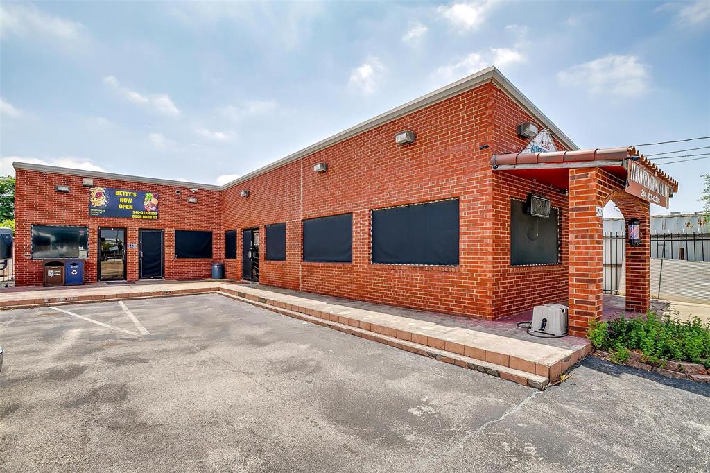 9738 Brockbank Drive - Photo 1