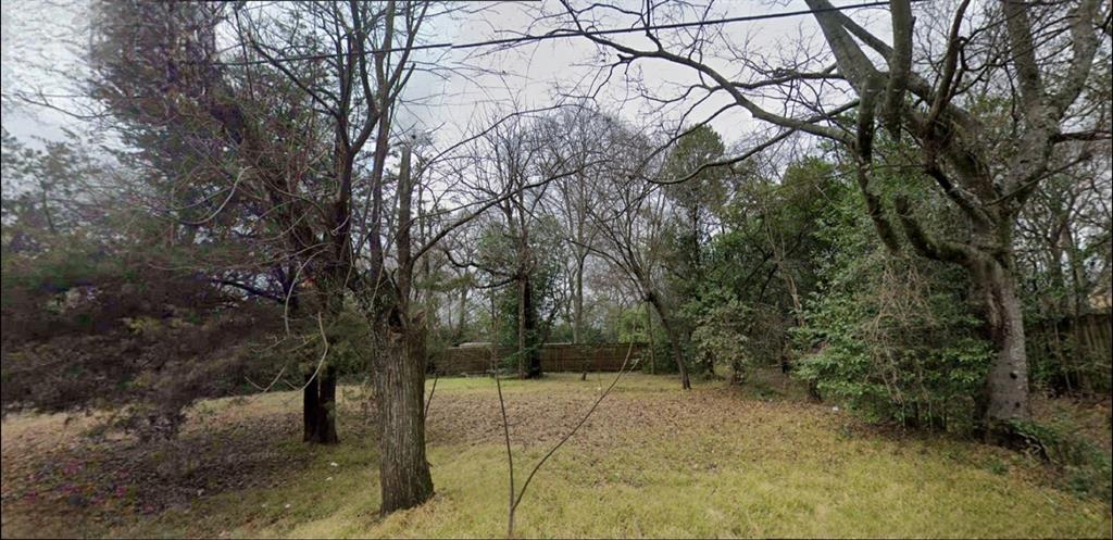 426 N Confederate Avenue - Photo 1