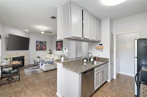 7340 Skillman Street - Photo 15