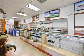 117 E Houston Street - Photo 11