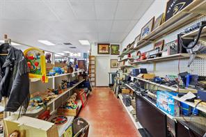 117 E Houston Street - Photo 17