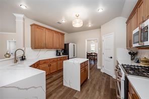 912 Thimbleberry Drive - Photo 32