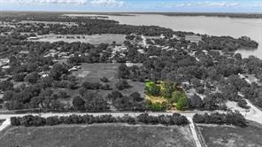 118 W Shady Shores Road - Photo 4