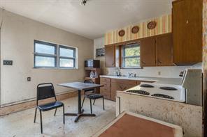 1089 State Highway 22 - Photo 9