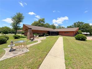905 Bennett Drive - Photo 13
