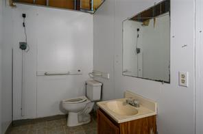 307 W Coffin Street - Photo 13
