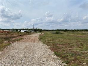 549 E Stamford - Photo 11