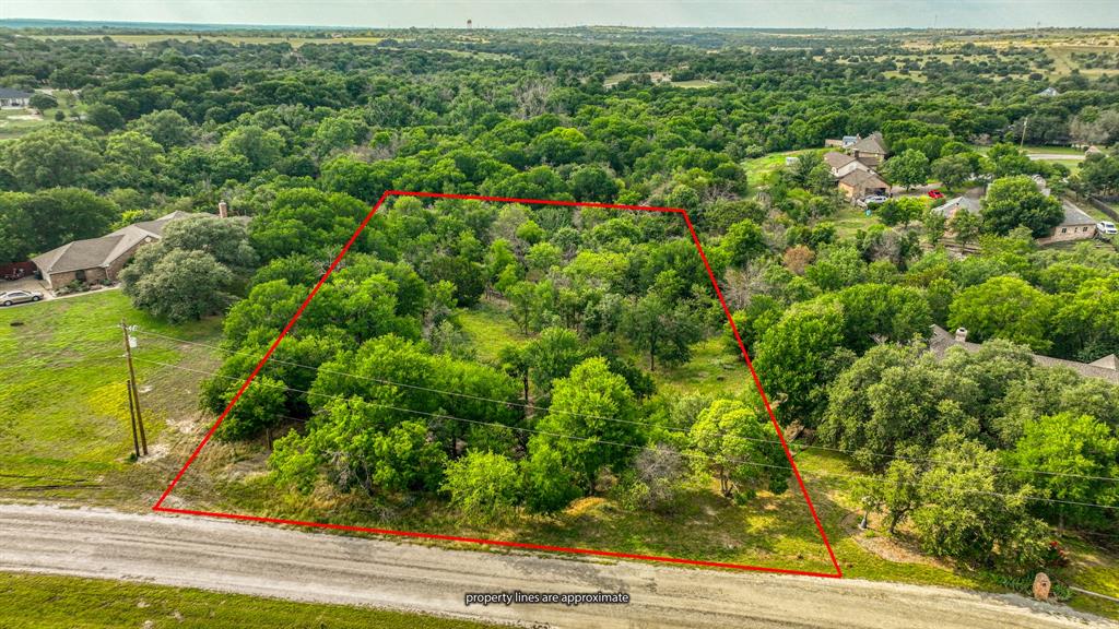 319 Fairway Drive - Photo 1