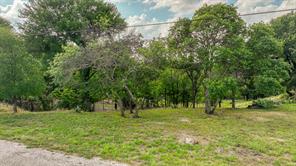 319 Fairway Drive - Photo 2