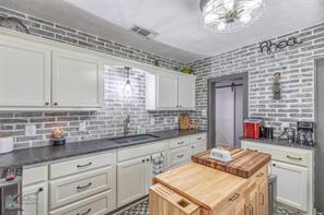 202 E Ross Street - Photo 18