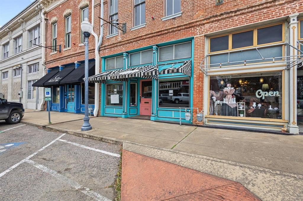 316 N Main Street - Photo 1