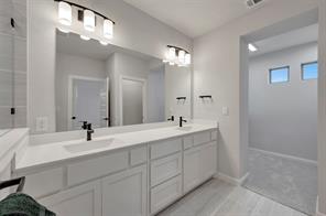 9448 Dahlia Boulevard - Photo 20