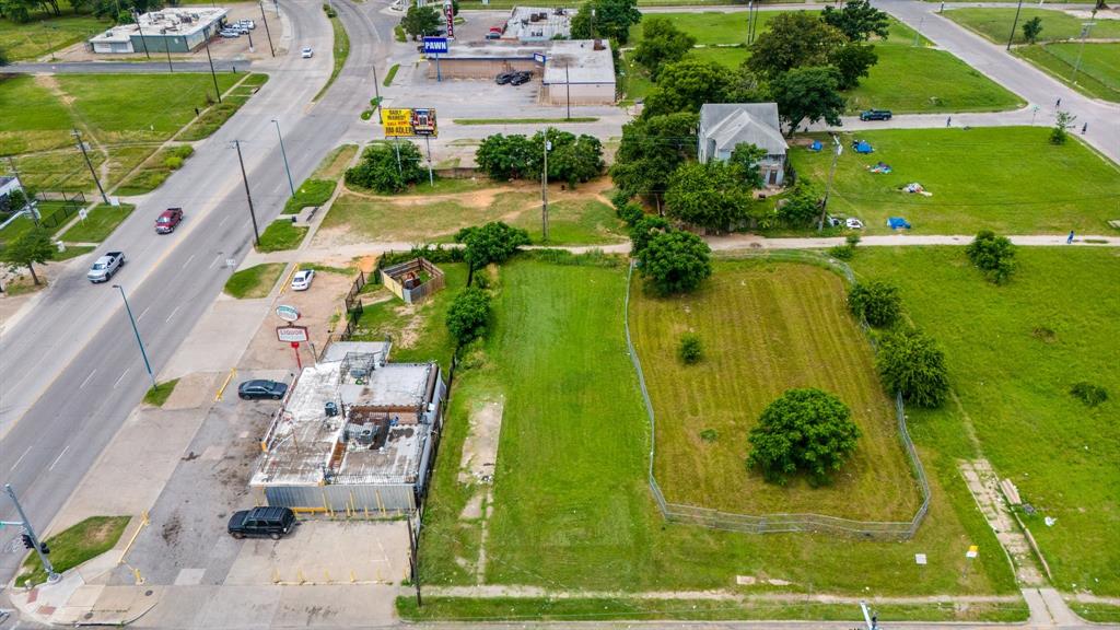 2917 Holmes Street - Photo 1