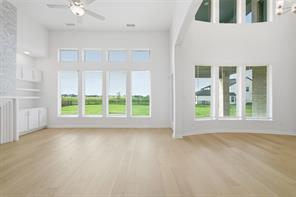 211 Condor Court - Photo 15