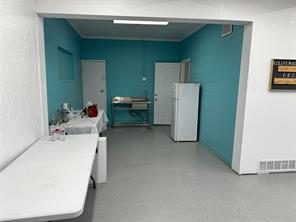 1321 E Berry st Street - Photo 4