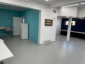 1321 E Berry st Street - Photo 6