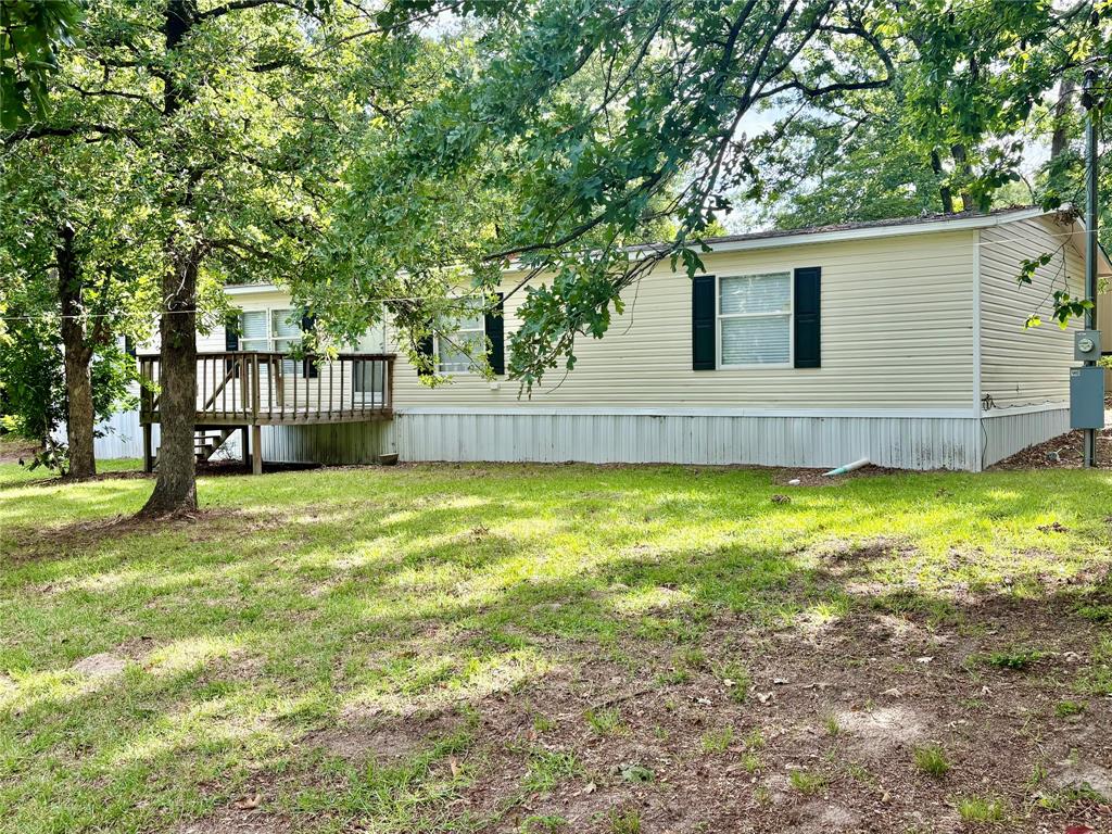 437 Maple Drive - Photo 1