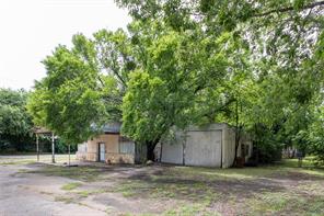 210 Austin Road - Photo 2