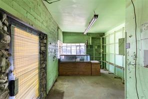 210 Austin Road - Photo 7