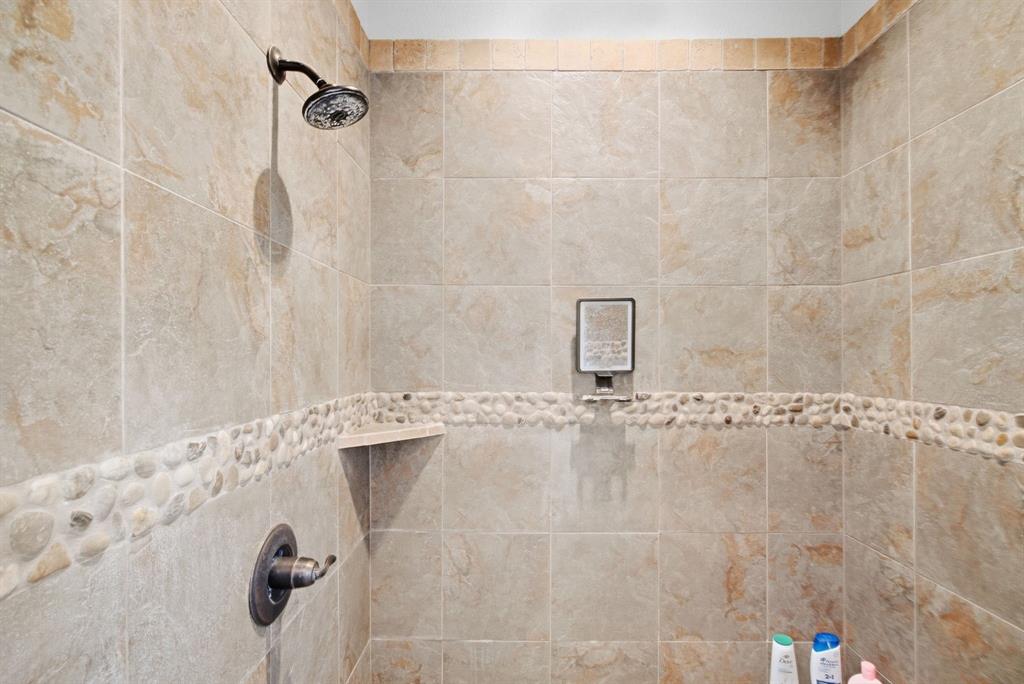 565 Ridgeway Drive - Photo 34