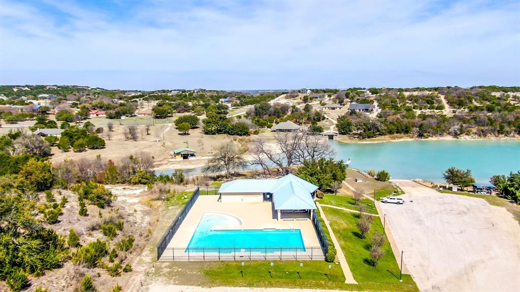 565 Ridgeway Drive - Photo 38